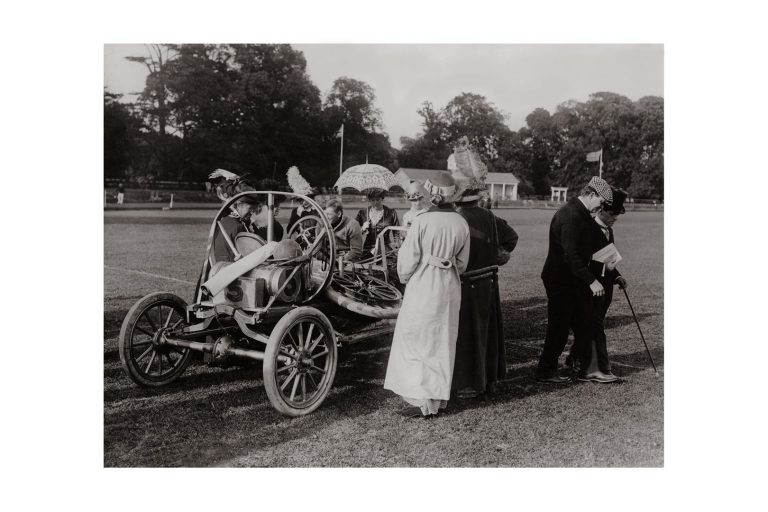 Photo d'époque automobile n°25 - photographe Victor Forbin