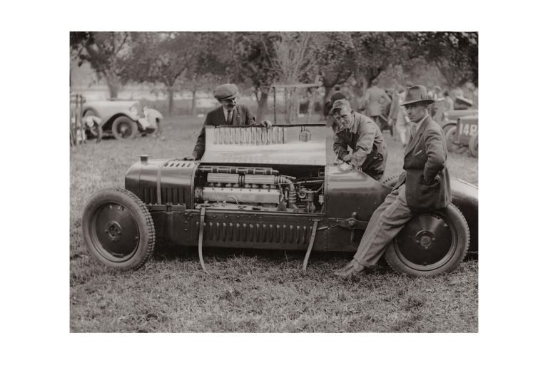 Photo d'époque automobile n°28 - photographe Victor Forbin