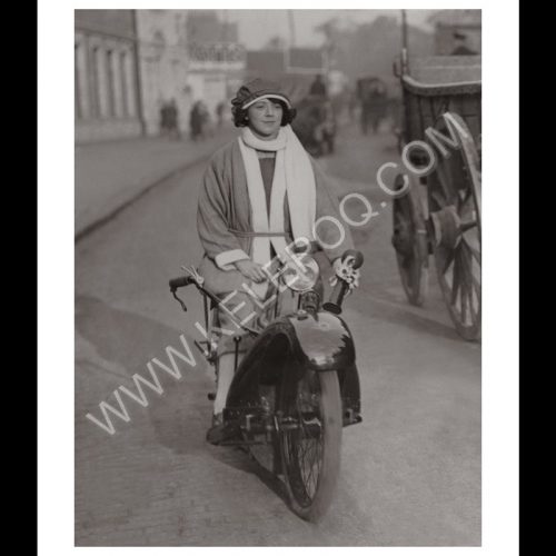 Photo d'époque Cycles n°25 - photographe Victor Forbin