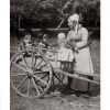 Photo d'époque Enfance n°03 - enfants dans une charrette