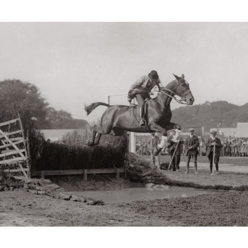 Photo d'époque Equitation n°03 - photographe Victor Forbin