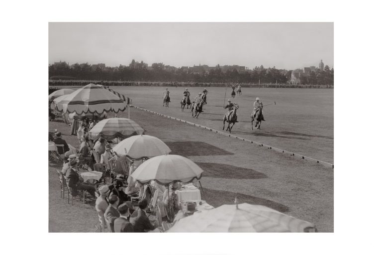 Photo d'époque Equitation n°05 - photographe Victor Forbin