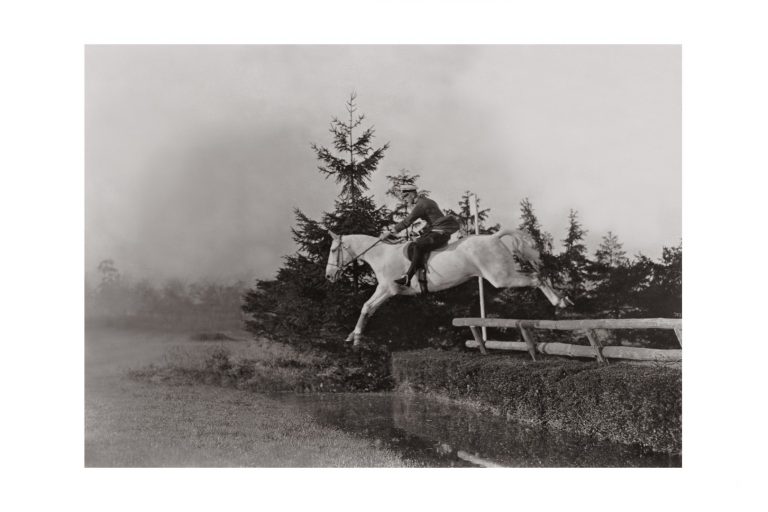 Photo d'époque Equitation n°07 - photographe Victor Forbin