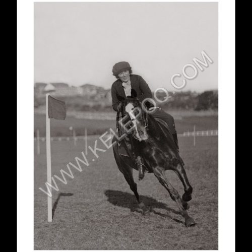 Photo d'époque Equitation n°10 - photographe Victor Forbin