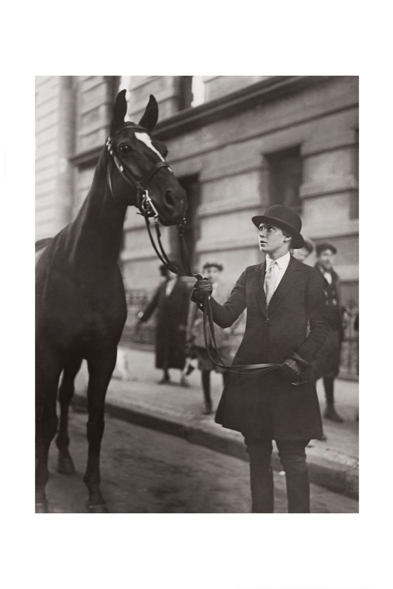 Photo d'époque Equitation n°23 - photographe Victor Forbin