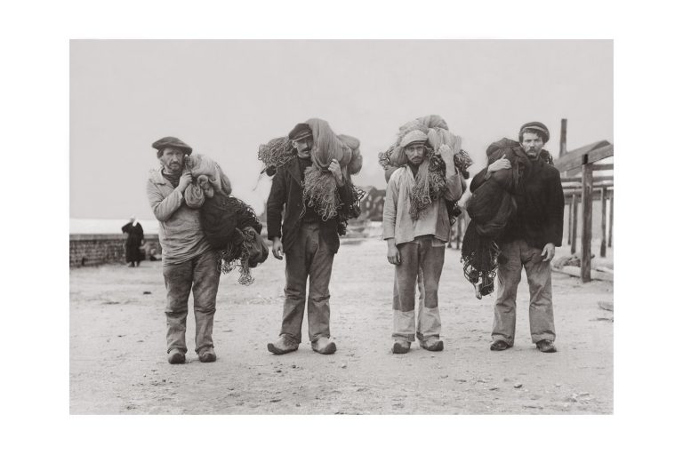 Photo d'époque pêche n°39 - photographe Victor Forbin