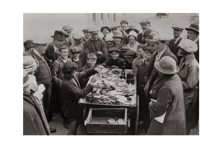 Photo d'époque pêche n°51 - photographe Victor Forbin