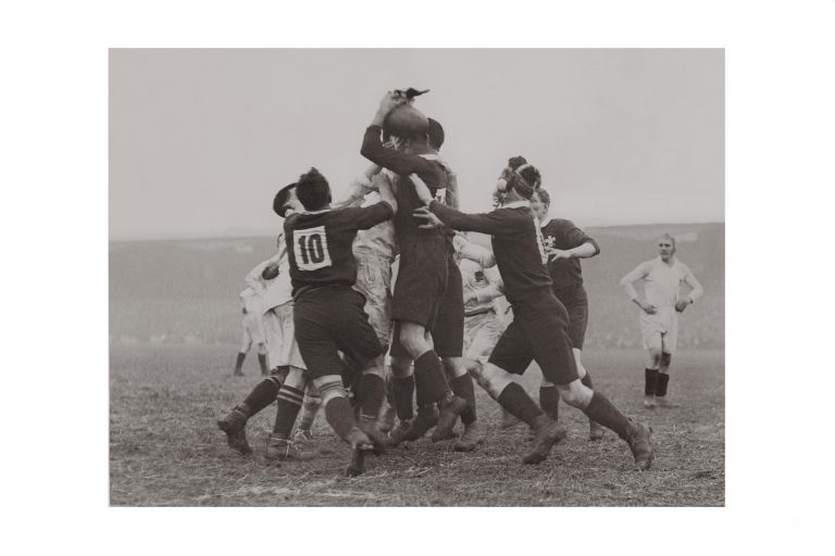 Photo d'époque sport n°06 - rugby - photographe Victor Forbin