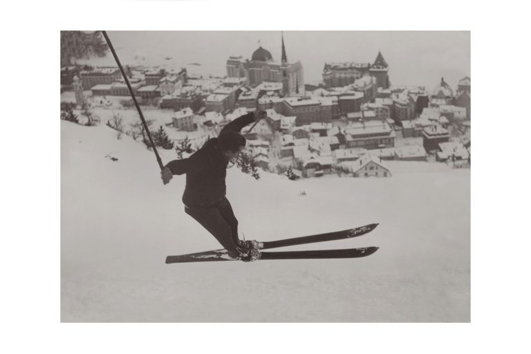 Photo d'époque sport n°15 - saut à ski - JO hiver