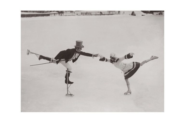 Photo d'époque sport n°19 - patinage - Photographe V.Forbin