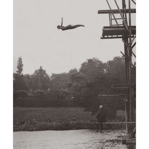 Photo d'époque sport n°33 - plongeon - photographe V.Forbin