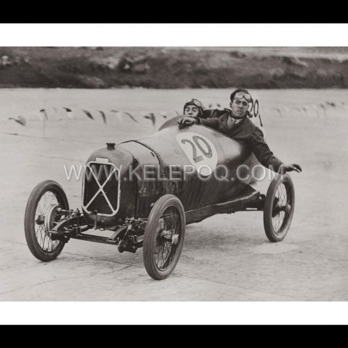 Photo d'époque automobile n°63 - course 200 miles cirucuit de Brooklands, Angleterre - photographe Victor Forbin