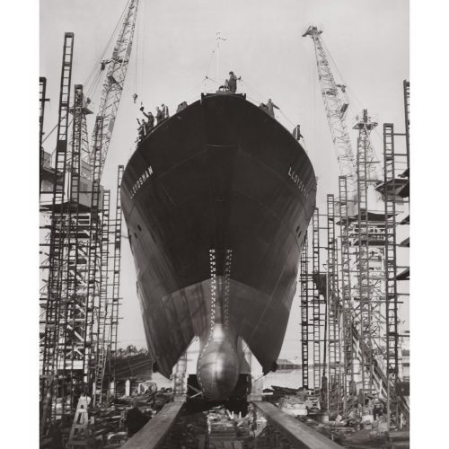 Photo d'époque industries n°01 - chantier naval - remorqueur haute mer