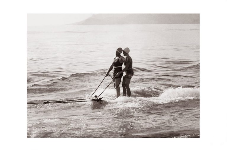 Photo d'époque mer n°49 - début ski nautique