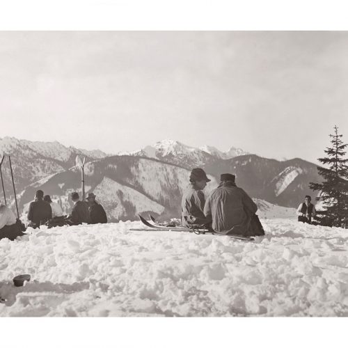 Photo d'époque montagne n°81 - pause dans la neige