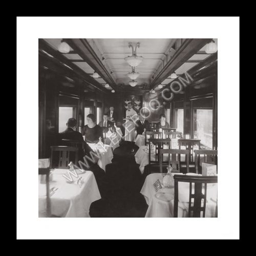 Photo d'époque locomotive n°04 - wagon restaurant train Canada - Photographe Victor Forbin