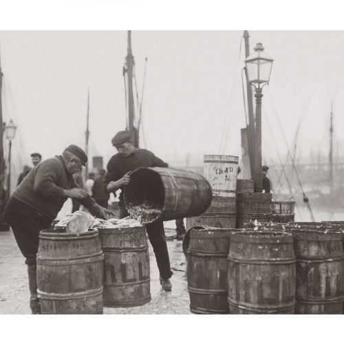 Photo d'époque pêche n°74 - pêche harengs - Lowestoft, Angleterre