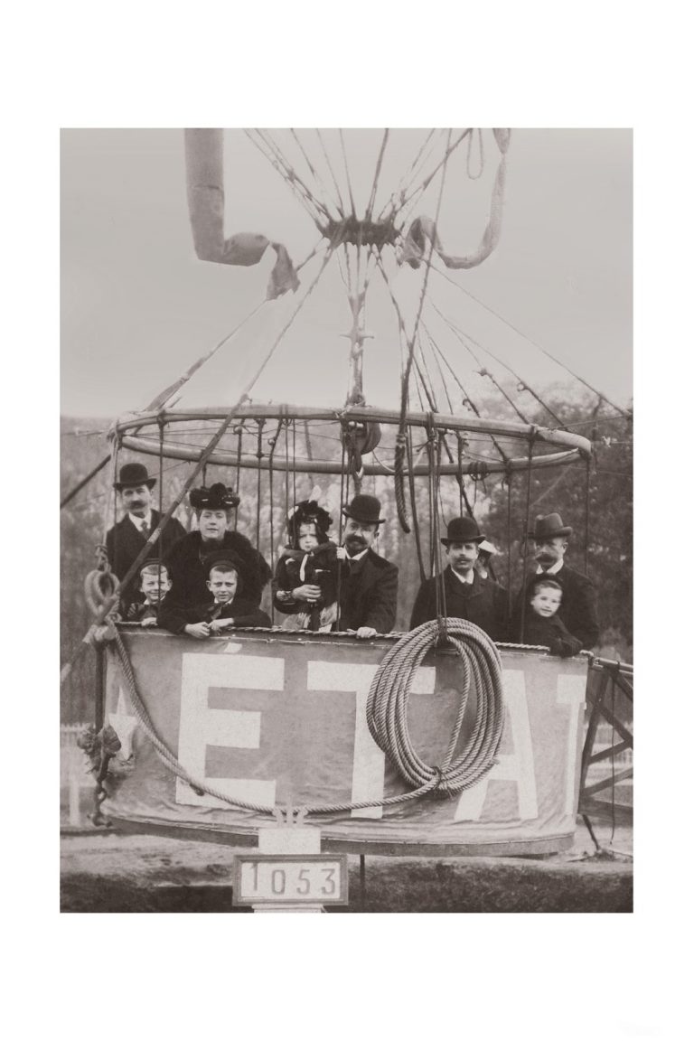 Photo d'époque dans les airs n°18 - décollage en montgolfière - 1903