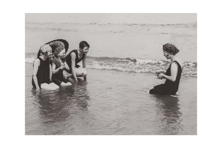 Photo d'époque mer n°54 - photo d'une photographe - Saltburn-on-Sea - Angleterre - photographe Victor Forbin