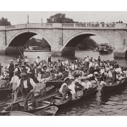 Photo d'époque sur l'eau n°23 - bateliers à Richmond - Angleterre