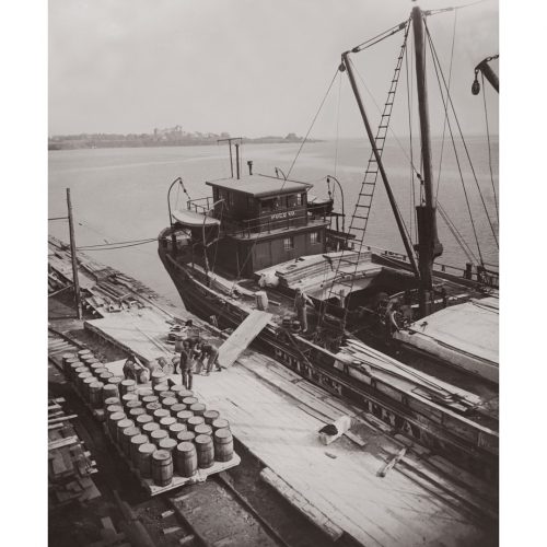 Photo d'époque sur l'eau n°45 - Ryde regatta - bateau de transport - photographe Victor Forbin