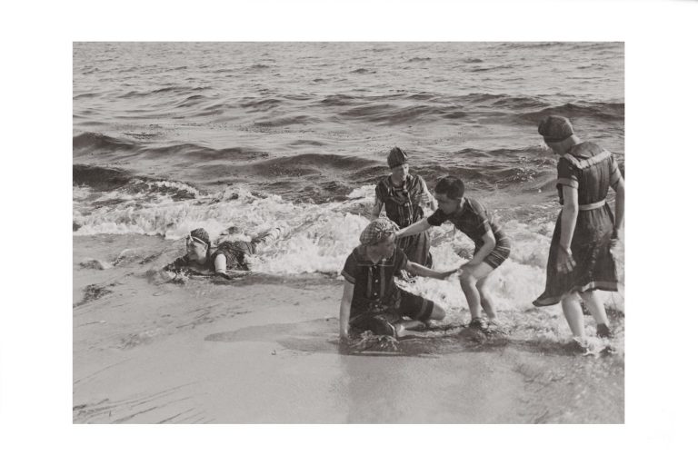 Photo d'époque Mer n°60 - Bain de mer - Concarneau