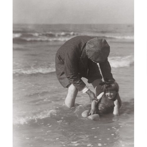 Photo d'époque Enfance n°26 - jeux de plage