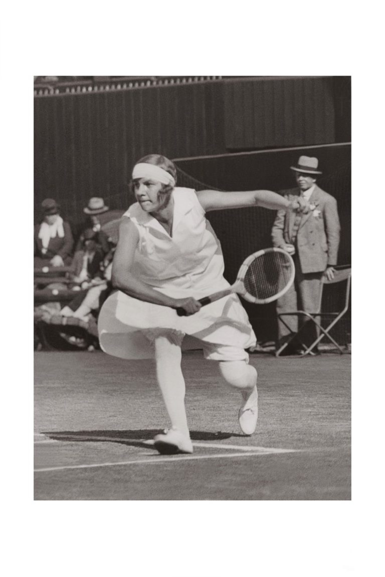Photo d'époque SPORT n°66 - Joan Fry joueuse tennis britannique - demi-finale Wimbledon - Photographe Victor Forbin