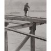 Photo d'époque Métiers n°45 - ouvrier bâtisseur du pont provisoire de Waterloo - Londres - Photographe Victor Forbin