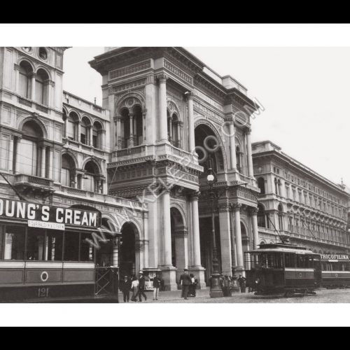 Photo d'époque Milan n°02 - Façade de la Galerie Victor Emmanuel - galleria Vittorio Emanuele II