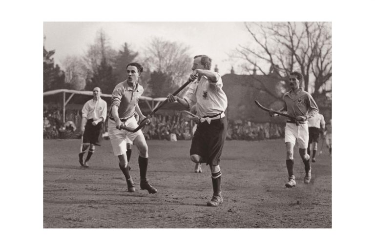 Photo d'époque SPORT n°81 - Hockey sur Gazon - France vs Angleterre