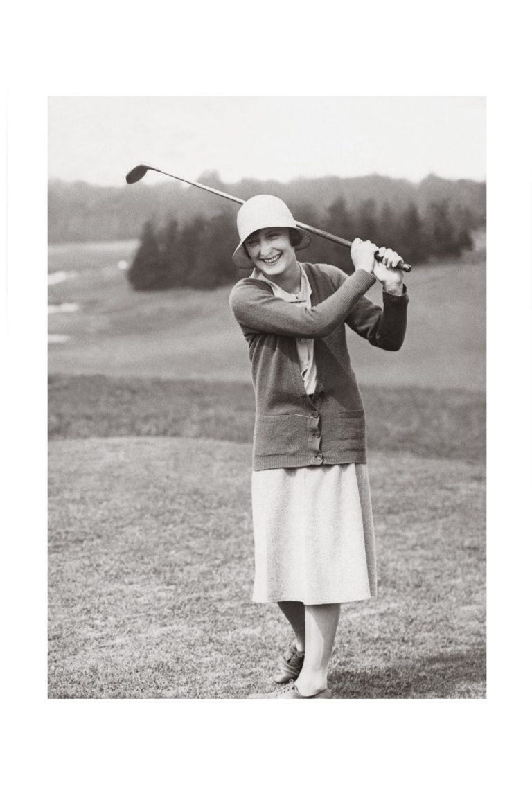 Photo d'époque SPORT n°87 - Simone Thion de la Chaume lors du Championnat de France de golf en 1930