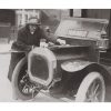 Photo d'époque Automobile n°95 - Miss Vivian Martin réparant sa voiture aux Etats-Unis