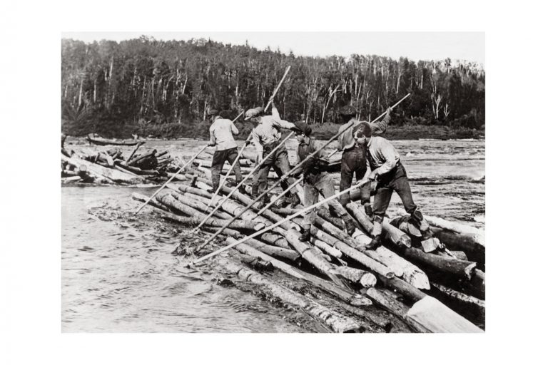 Photo d'époque Métiers n°50 - Flottage du bois