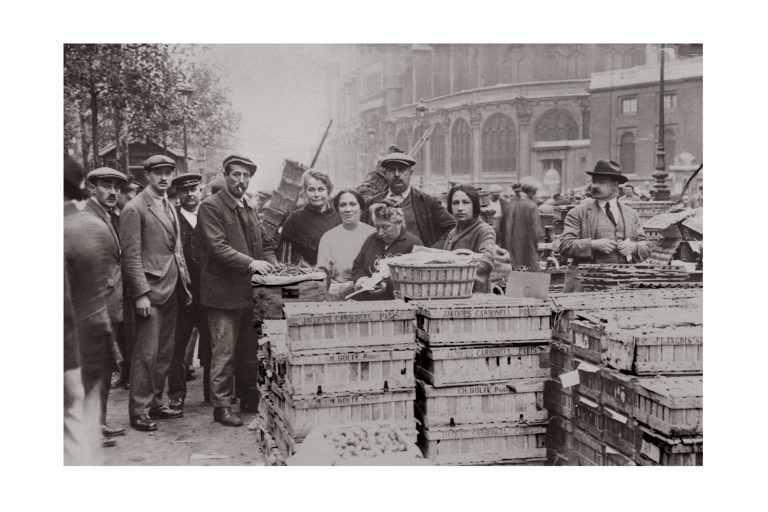 Photo d'époque Métiers n°52 - marché de Paris en 1920