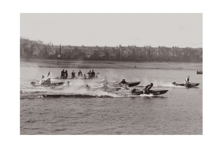 Photo d'époque SPORT n°93 - course de motonautisme en Angleterre dans les années 1900