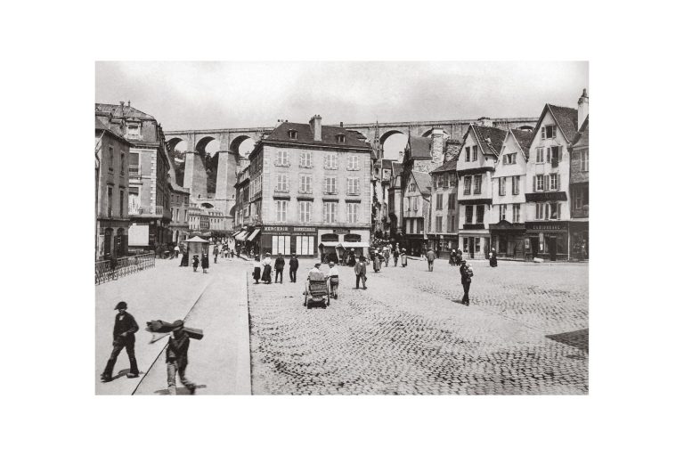 Photo d'époque Morlaix n°02 - Place de Viarmes