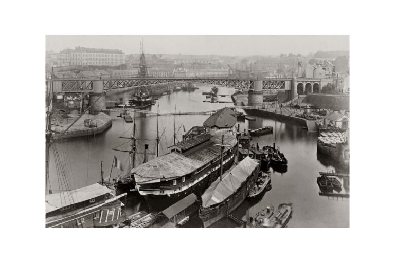 Photo d'époque BREST n°05 - Port Militaire avec le pont tournant